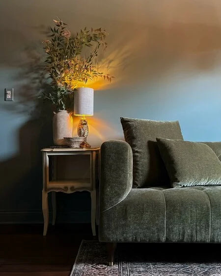 No. 85 Oval Room Blue