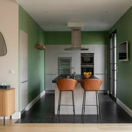 No. 81 Breakfast Room Green