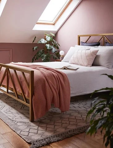 No. 295 Sulking Room Pink